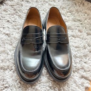 Black Leather Loafeds